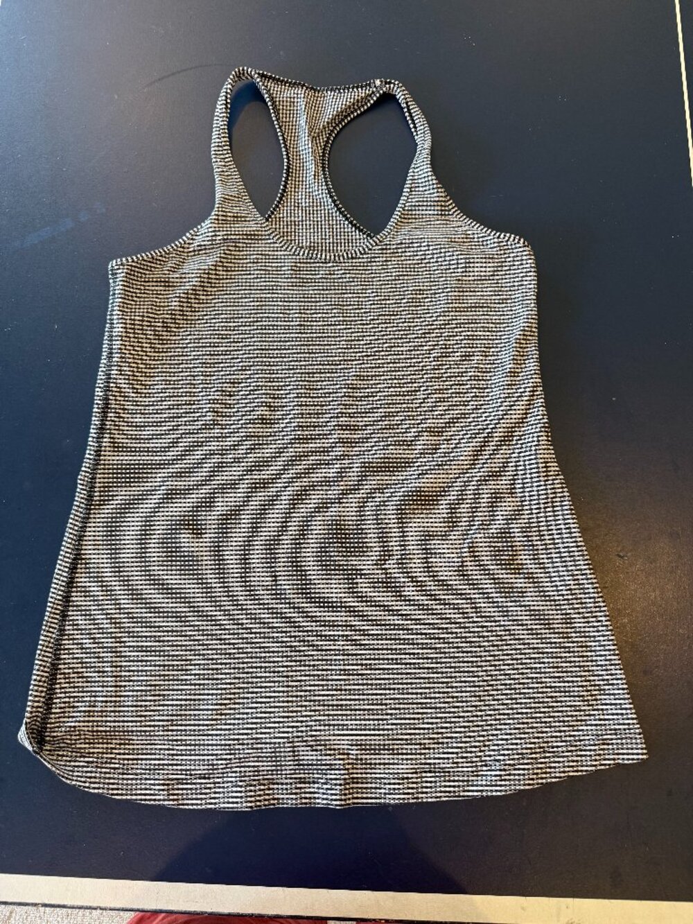 Lululemon black and white checkered tanktop